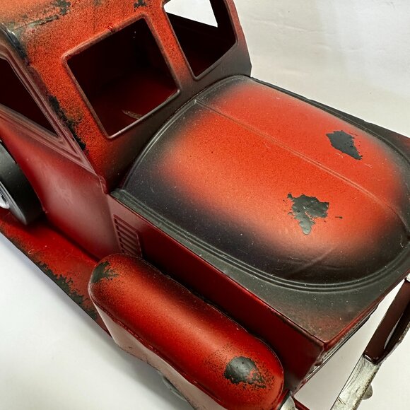 🎄Valerie Parr Hill Red Metal Truck with Bottle Brush Trees/EUC🎄 - Picture 12 of 15